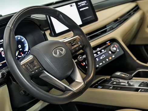 Used 2025 INFINITI QX60 Luxe w/ Vision Package AWD/4WD image 18