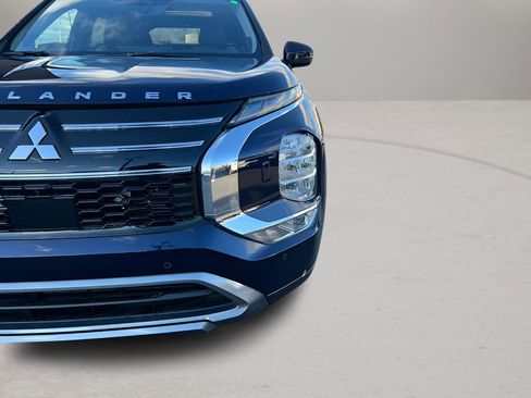 New 2026 Mitsubishi Outlander SE AWD/4WD image 11