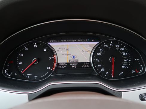 Used 2018 Audi Q7 2.0T Premium Plus AWD/4WD image 25