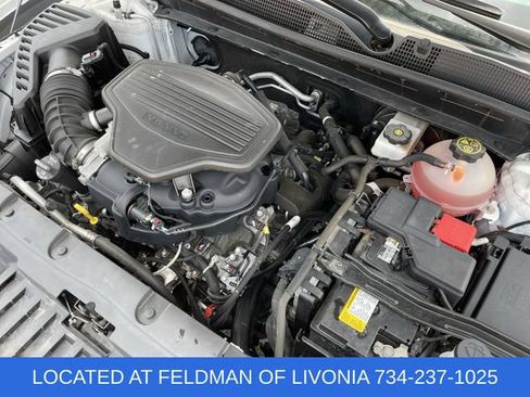 Used 2020 Chevrolet Blazer LT FWD image 28