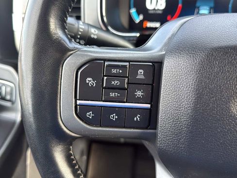 Used 2022 Ford F150 Lariat w/ Equipment Group 502A High image 19