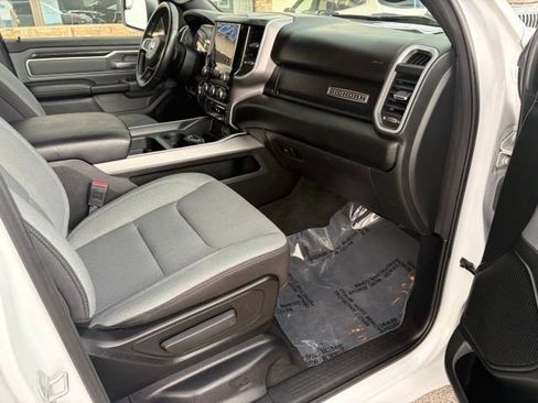 Used 2022 RAM 1500 Big Horn AWD/4WD image 30