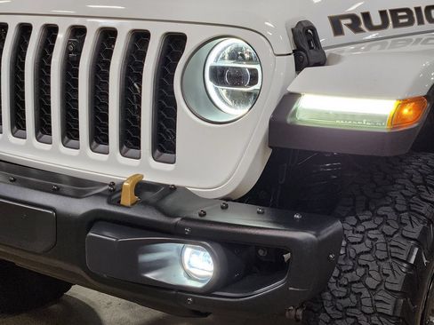 Used 2021 Jeep Wrangler Unlimited Rubicon w/ Dual Top Group AWD/4WD image 14
