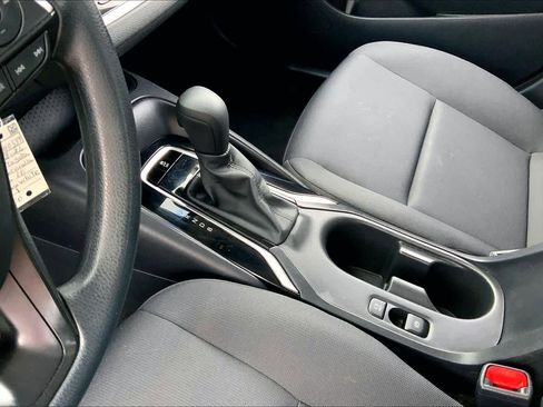 Used 2024 Toyota Corolla LE FWD image 16