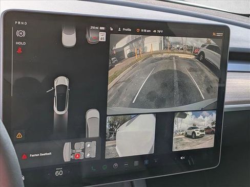 Used 2022 Tesla Model 3 Standard Range image 11