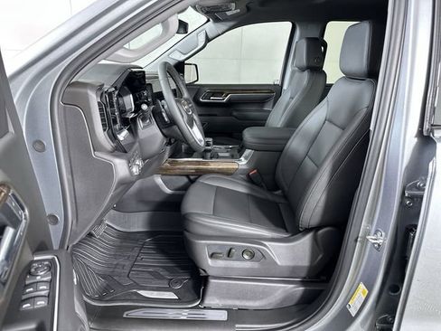 New 2026 GMC Sierra 1500 Elevation w/ Elevation Premium Package AWD/4WD image 20