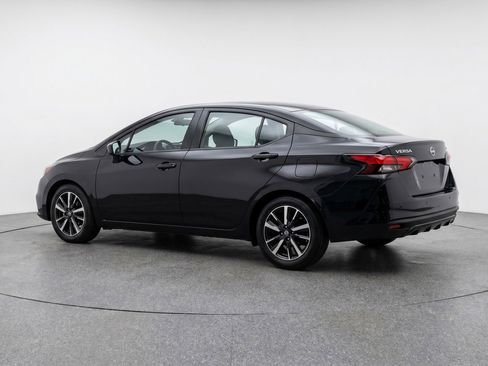 Used 2025 Nissan Versa SV FWD image 6