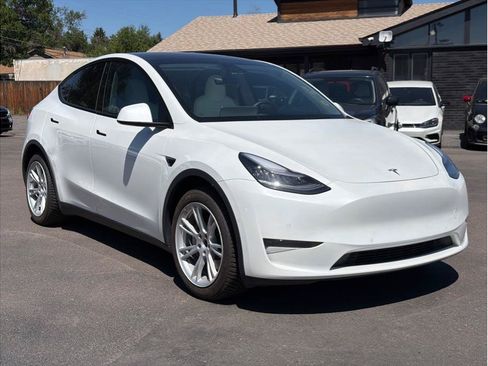 Used 2020 Tesla Model Y Long Range AWD/4WD image 4