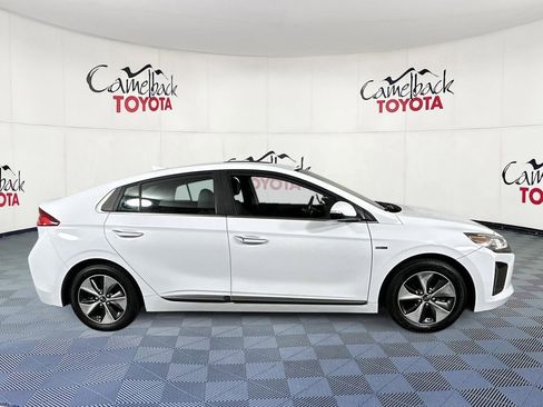 Used 2018 Hyundai Ioniq Limited image 9