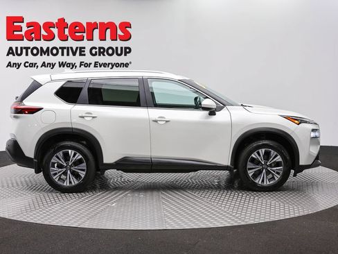 Used 2023 Nissan Rogue SV w/ SV Premium B Package AWD/4WD image 4