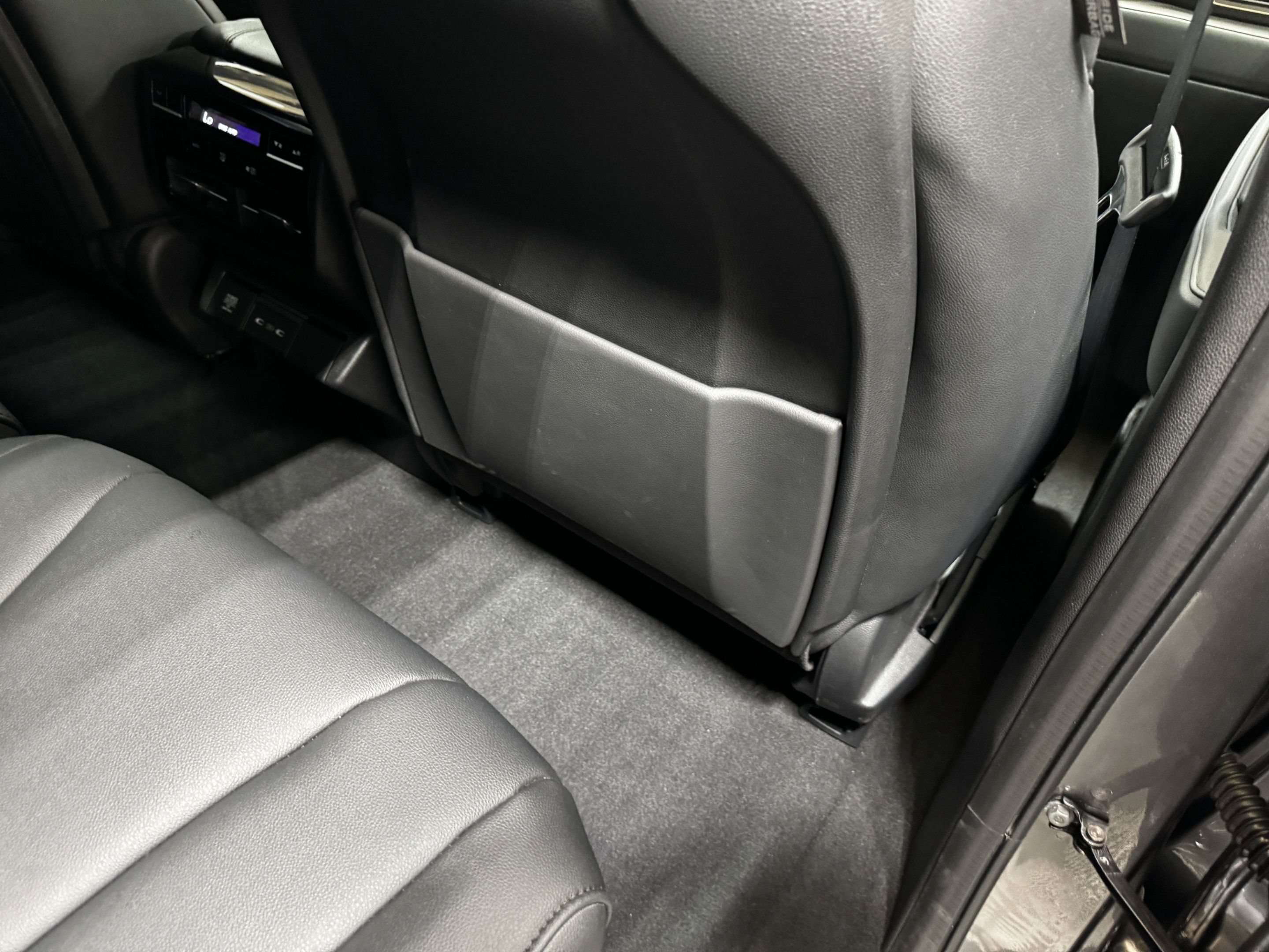 Certified 2026 Acura MDX FWD image 36