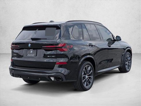New 2026 BMW X5 sDrive40i w/ M Sport Package image 2