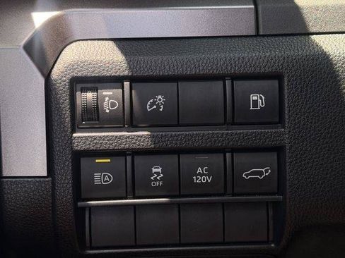 Certified 2026 Toyota 4Runner TRD Off-Road Premium AWD/4WD image 21