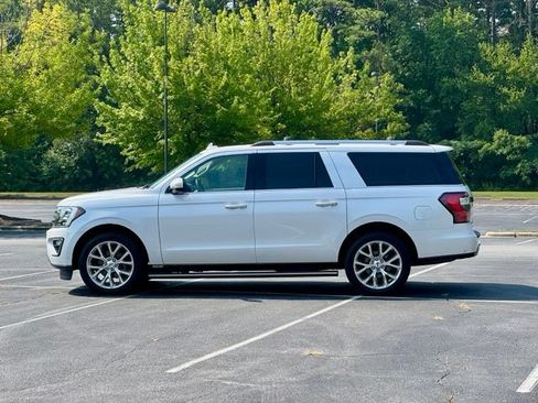 Used 2019 Ford Expedition Max Limited w/ Equipment Group 302A AWD/4WD image 3