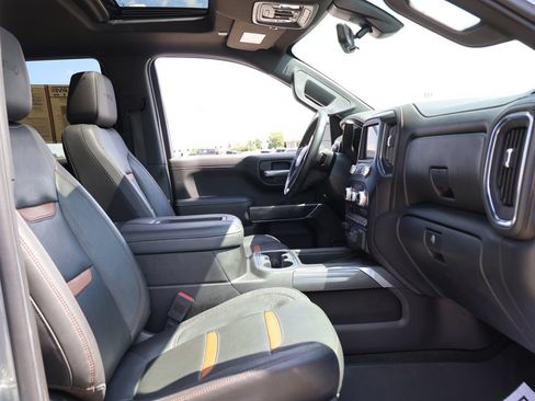 Used 2020 GMC Sierra 1500 AT4 w/ AT4 Premium Package AWD/4WD image 8