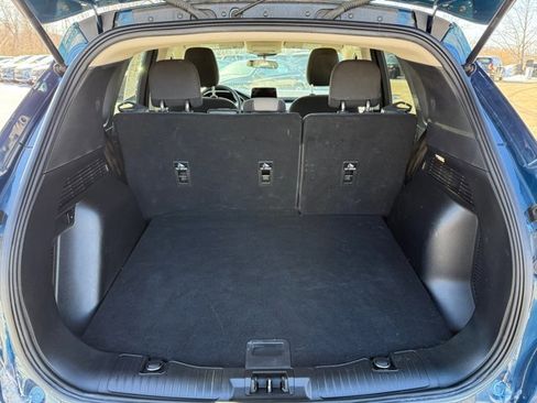 Used 2020 Ford Escape SE image 32