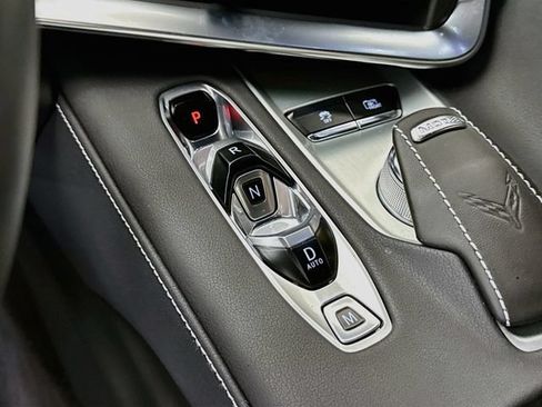 Used 2025 Chevrolet Corvette Z06 RWD image 17