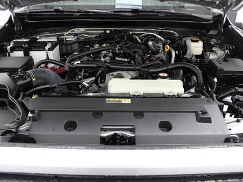 Certified 2024 Toyota Tacoma SR5 RWD image 36