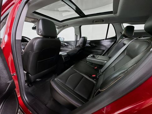 Used 2024 GMC Terrain AT4 w/ Infotainment Package II AWD/4WD image 4