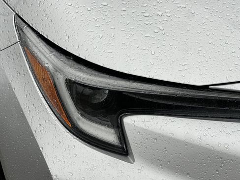 Used 2024 Toyota Corolla SE image 45