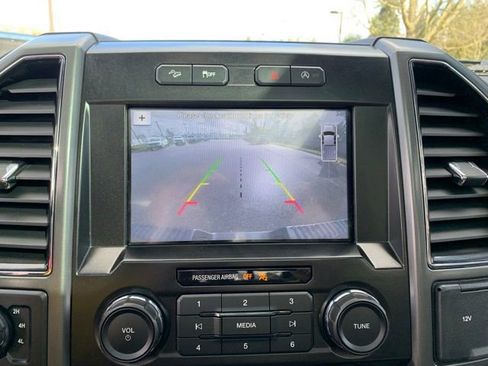 Used 2018 Ford F150 XLT w/ Equipment Group 302A Luxury image 17