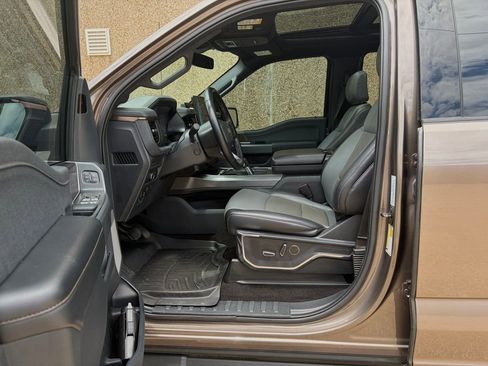 Used 2022 Ford F150 Lightning Lariat w/ Equipment Group 511A High AWD/4WD image 19