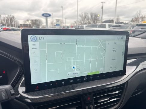 Used 2025 Ford Escape ST-Line w/ Tech Pack #1 image 40