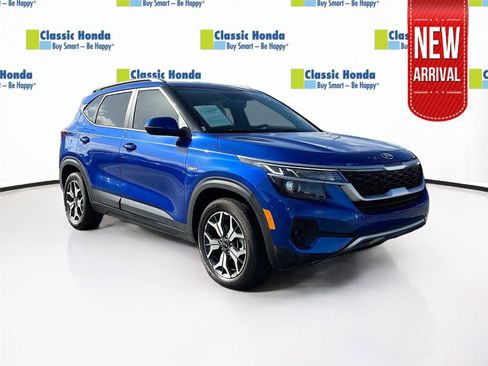 Used 2021 Kia Seltos EX image 1