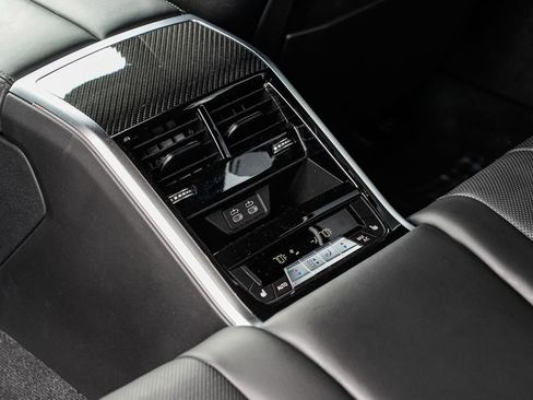 Used 2022 BMW M850i Gran Coupe xDrive image 17