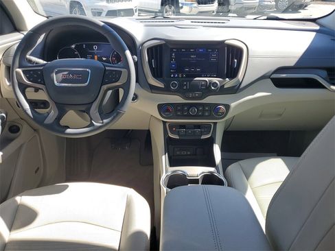 Certified 2022 GMC Terrain Denali image 15