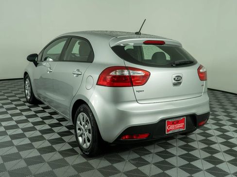 Used 2014 Kia Rio LX w/ Power Package FWD image 4