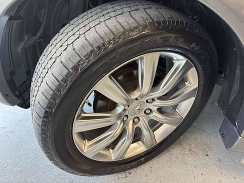 Used 2014 INFINITI QX80 2WD w/ Deluxe Touring Package image 32