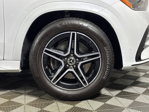 Used 2025 Mercedes-Benz GLE 350 4MATIC image 37