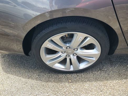 Used 2023 Acura TLX w/ Technology Package FWD image 9