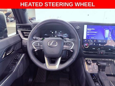 Used 2024 Lexus GX 550 w/ Accessory Package (Z1) AWD/4WD image 14