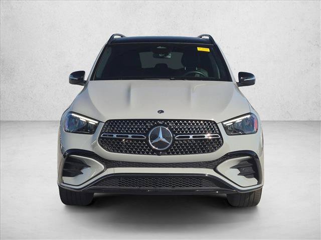 Used 2025 Mercedes-Benz GLE 450e 4MATIC image 2
