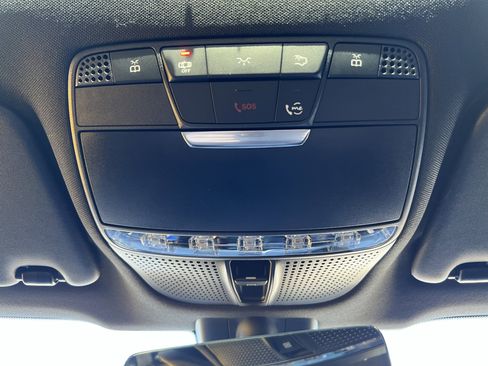 Used 2021 Mercedes-Benz GLC 300 4MATIC image 28