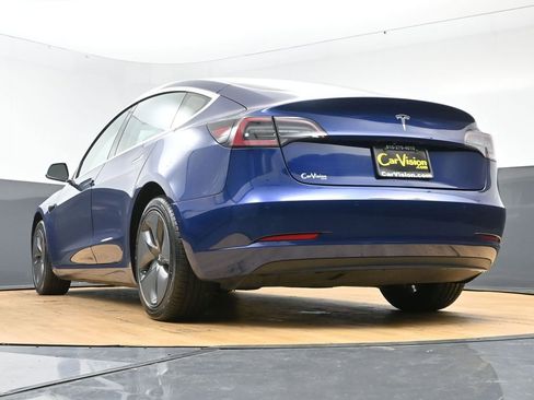 Used 2019 Tesla Model 3 Standard Range Plus image 55