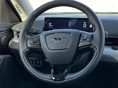 Used 2023 Ford Mustang Mach-E Select w/ Comfort Package Lite image 6