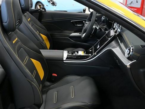 Used 2026 Mercedes-Benz CLE 53 AMG 4MATIC Cabriolet image 29