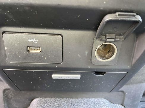 Used 2018 Ford F250 XL w/ Power Equipment Group image 23