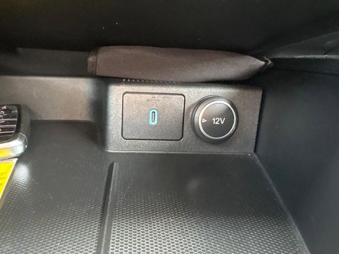 Used 2020 Ford Escape SEL FWD image 35