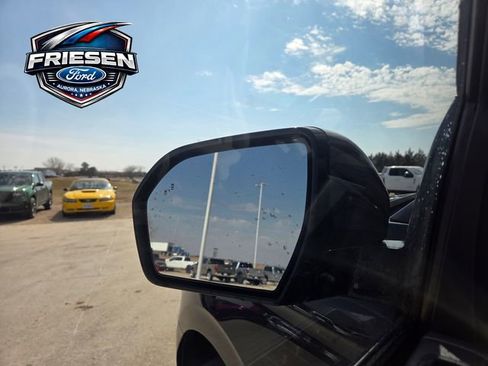 Used 2024 Ford Expedition Max XLT image 10