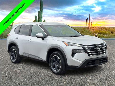 Used 2025 Nissan Rogue SV AWD/4WD image 7