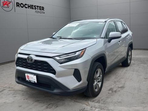 Certified 2025 Toyota RAV4 XLE AWD/4WD image 32
