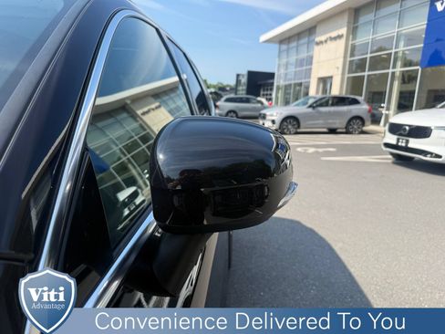 Certified 2023 Volvo XC60 B5 Core w/ Climate Package AWD/4WD image 11
