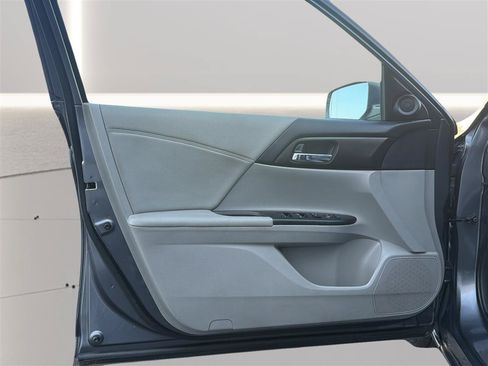 Used 2014 Honda Accord EX image 14