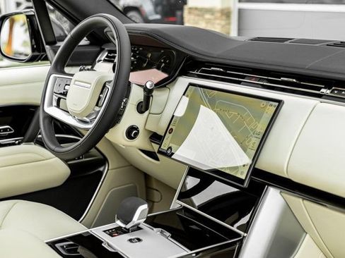 New 2026 Land Rover Range Rover SE AWD/4WD image 30
