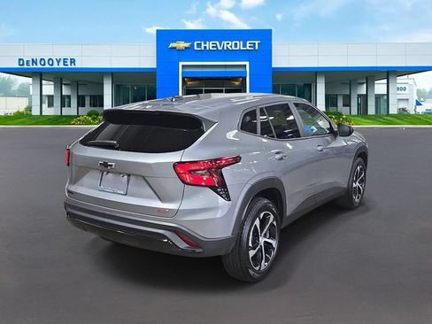 New 2026 Chevrolet Trax RS w/ Driver Confidence Package FWD image 7