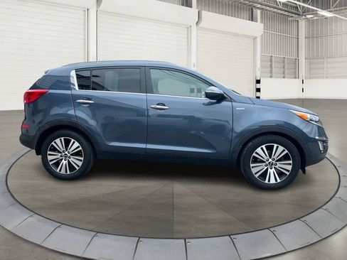 Used 2016 Kia Sportage EX w/ EX Premium Package AWD/4WD image 2